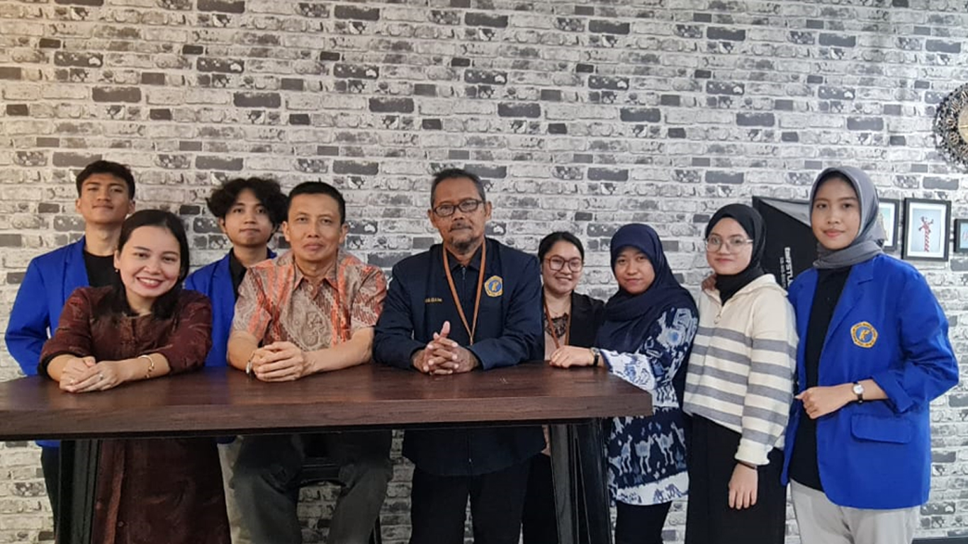 PKM “Self-upgrading from Passive to Active English Skills”